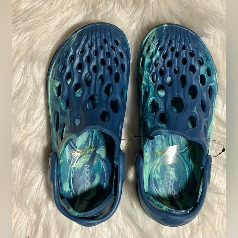 Kids Blue and Green Water Shoes